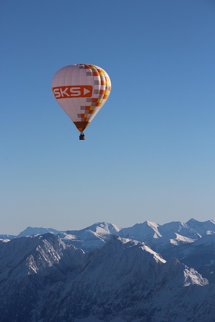 balloon desert