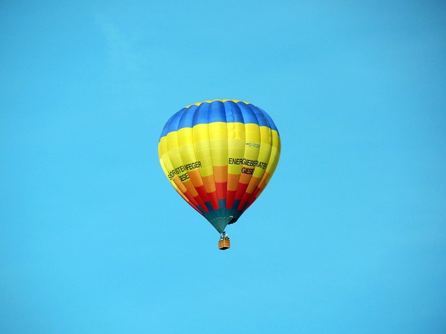 balloon desert