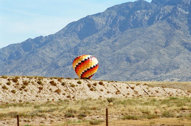 Unveiling Dubai’s Exclusive Hot Air Balloon Ride Prices
