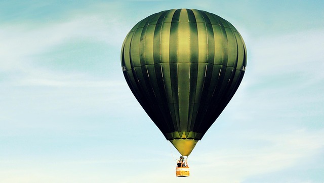 balloon-flight-640x480-75189157.jpeg