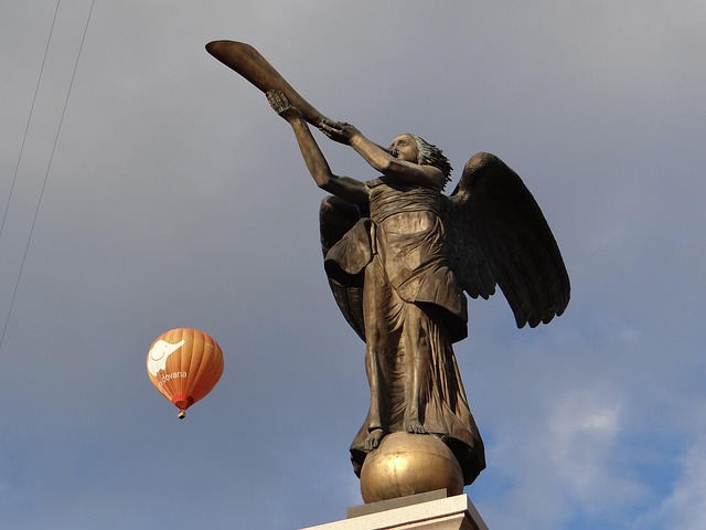 balloon-flight-640x480-97452395.jpeg