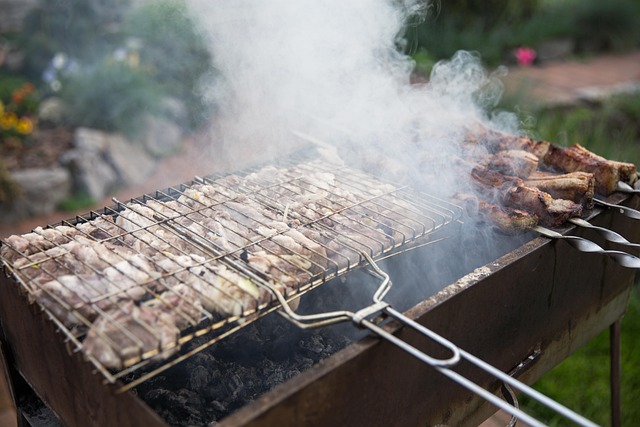 bbq-dinner-640x480-86667875.jpeg