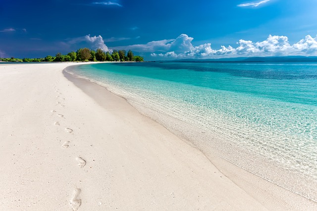 beach-limo-rental-640x480-1102069.jpeg