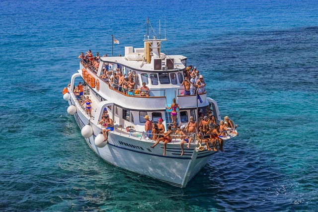 Boat Cruises