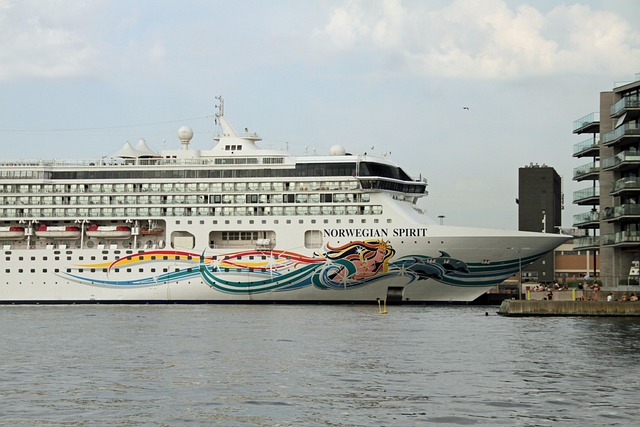 Boat Cruises
