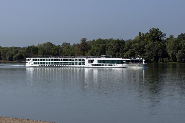 Boat Cruises