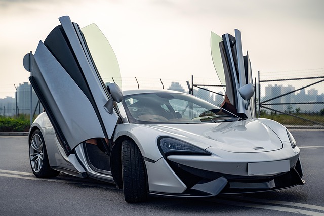 Cheap Luxury Car Rental Dubai: Drive in Style on a Budget
