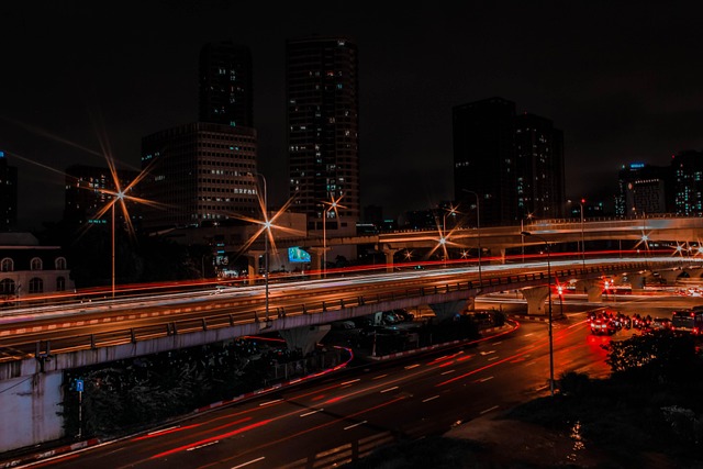 city-tou-640x480-60718206.jpeg
