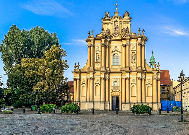 city-tour-itinerary-640x480-32028582.jpeg