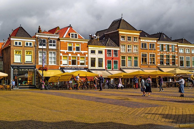 city-tour-places-640x480-47848921.jpeg