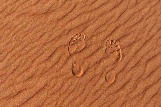 desert-640x480-35835072.jpeg