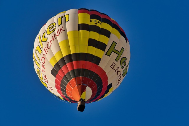desert balloon