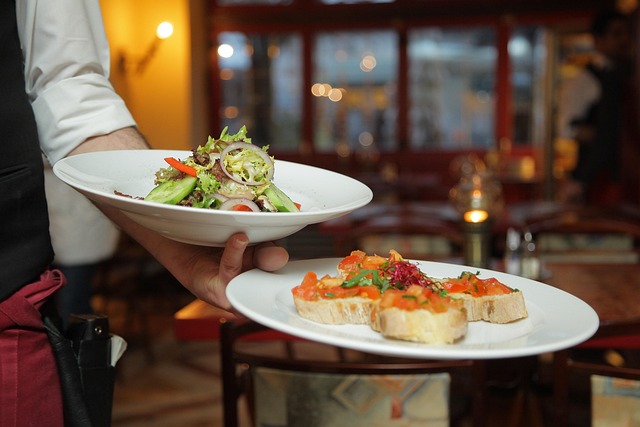 Dinner Boat Dubai: Savor Gourmet Cuisine at Sea