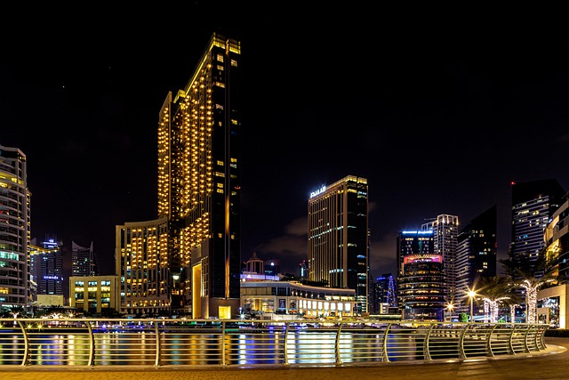 dubai-marina-640x480-18678550.jpeg