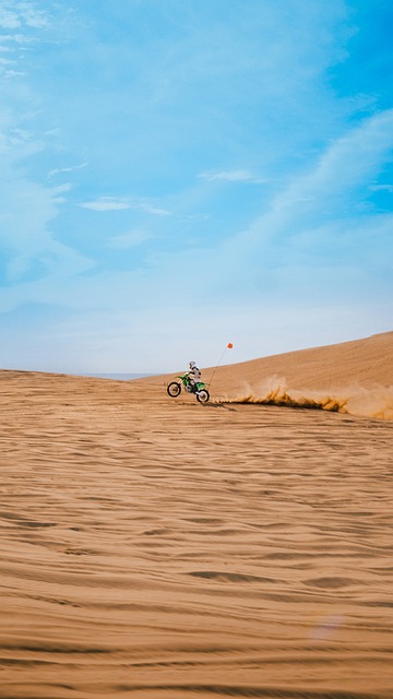 Dune buggy Jumeirah Lake Towers