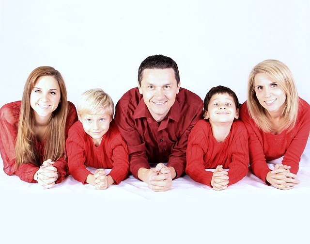 family-tour-packages-640x480-39464664.jpeg