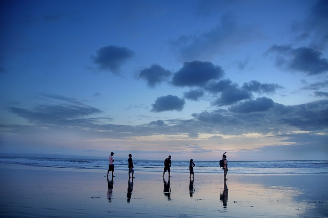 family-tour-packages-640x480-55084111.jpeg