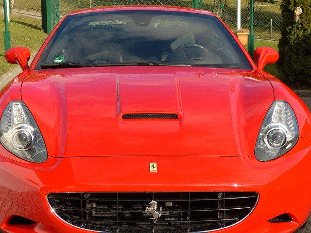 ferrari-640x480-41790909.jpeg