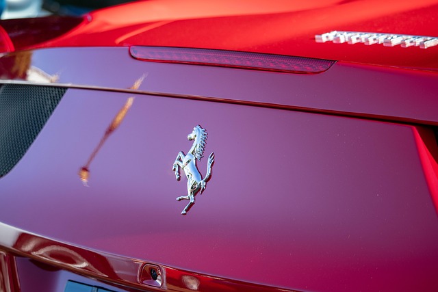 ferrari-640x480-74602974.jpeg
