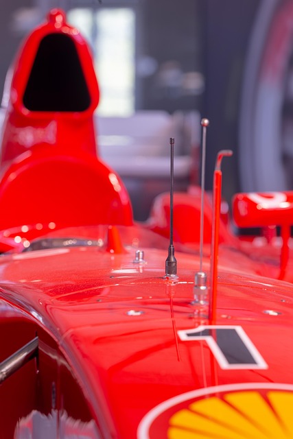 ferrari-640x480-84450451.jpeg