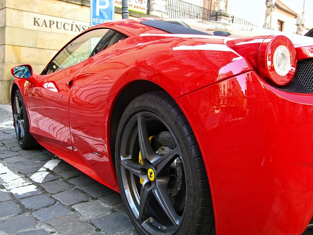 ferrari-640x480-8546460.jpeg