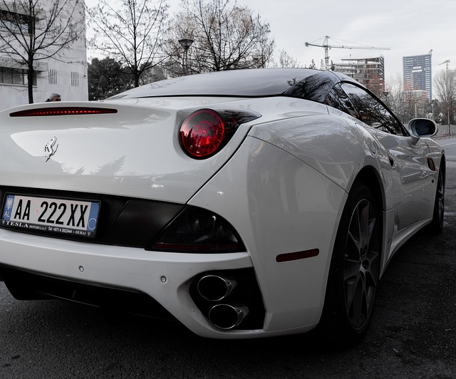 ferrari-640x480-90874555.jpeg