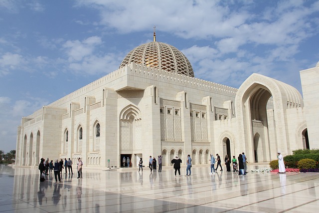 Grand Mosque Abu Dhabi Tickets: Explore an Architectural Marvel