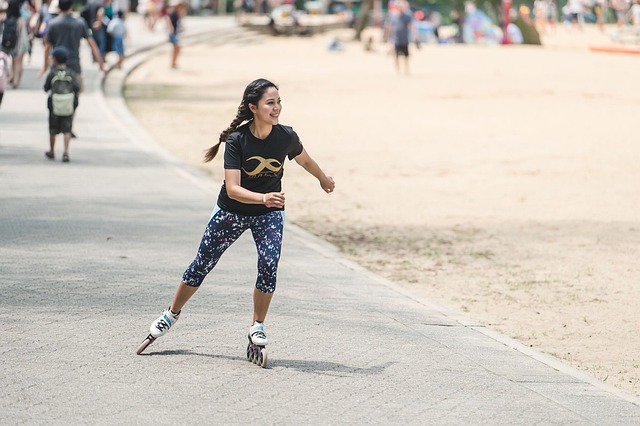 Paddleboarding in Dubai’s Lagoon: Tranquil Fitness Meets Hatta Activities
