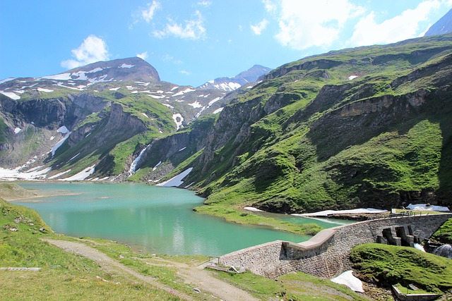 hatta-dam-640x480-93548616.jpeg