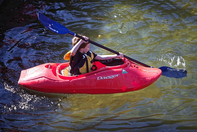 hatta kayak timing