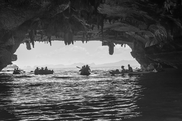 hatta kayak timing