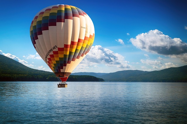 Hot air balloon Jumeirah Lake Towers