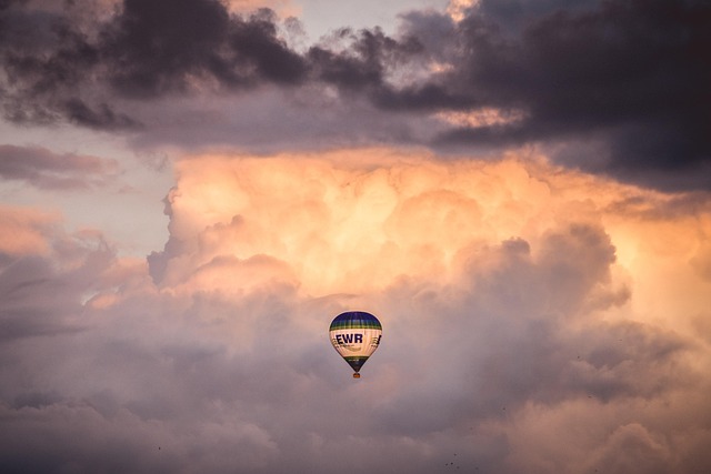 Hot air balloon The Springs