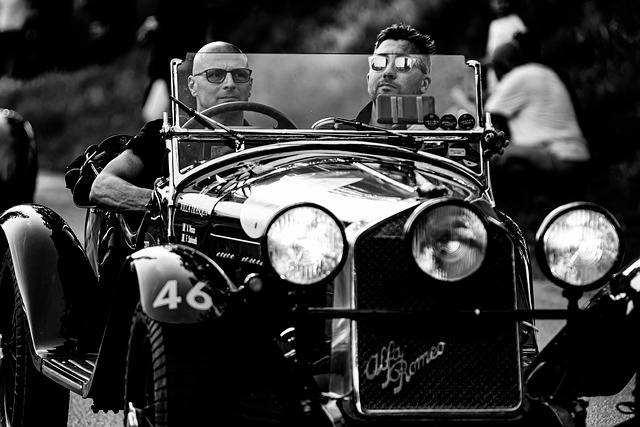 Luxury Sports Car Leasing Dubai: Jet Car Rental Experience Unveiled