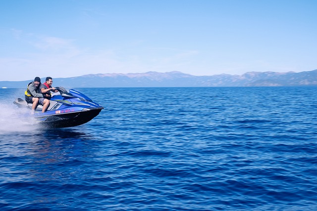 jet ski