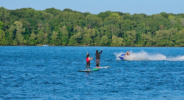 jet ski