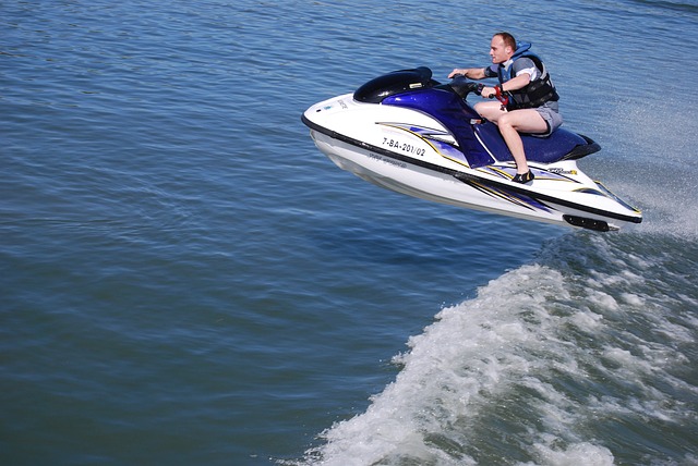 jet ski
