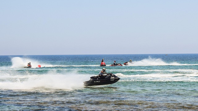 Dubai Jetski Tours: Skim the Surface with Thrilling Adventures