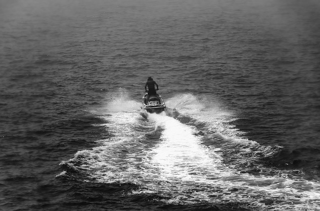 jet ski