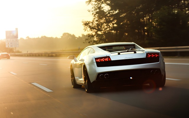lamborghini-rent-640x480-16342961.jpeg
