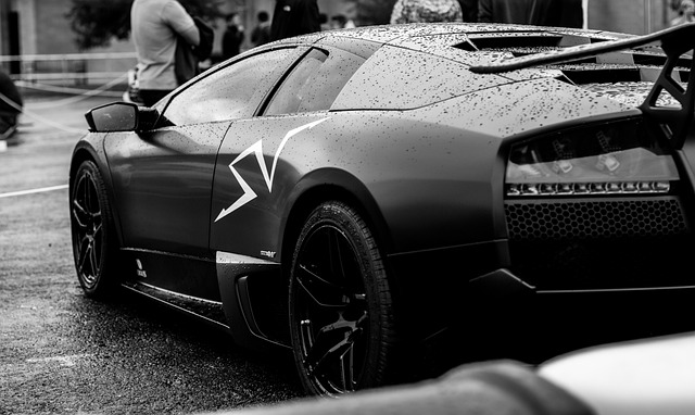 lamborghini-rent-640x480-35022551.jpeg