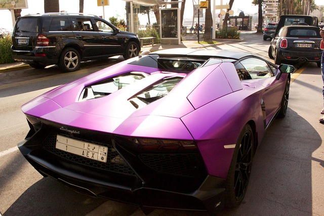 lamborghini-rent-640x480-73201199.jpeg