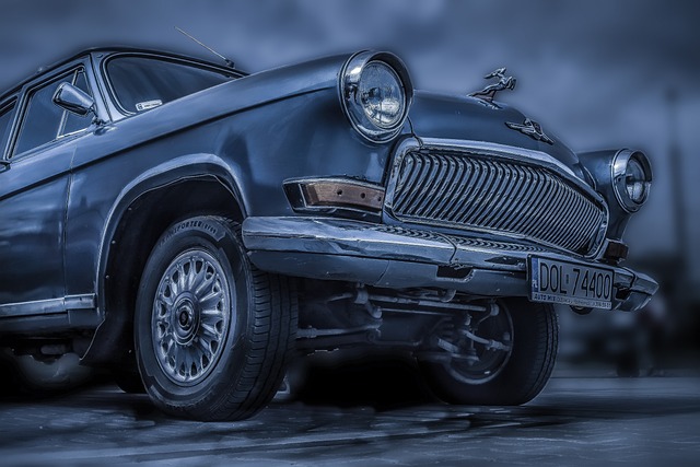 Experience Dubai’s Luxe: VIP Limousine Shopping Tours