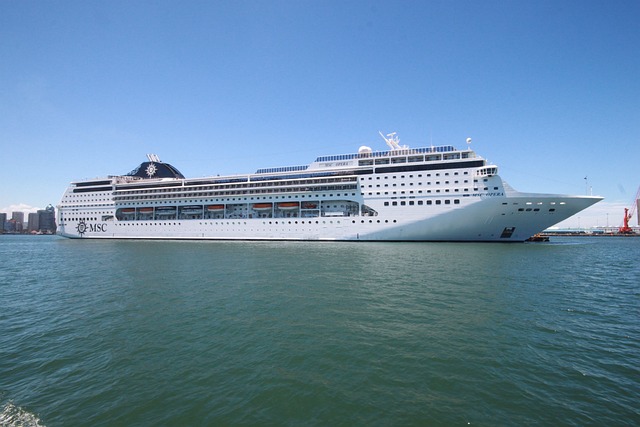 lunch cruise