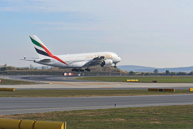 luxury-airport-transfer-640x480-41585840.jpeg