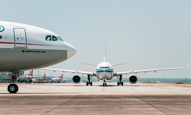 luxury-airport-transfer-640x480-46262912.jpeg