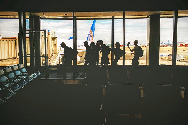 Luxury Airport Transfer Dubai: Rise, Services, & Future Trends