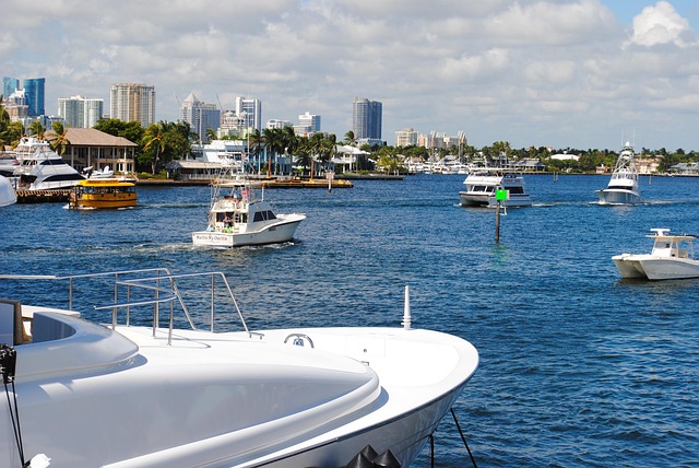 luxury yacht hire