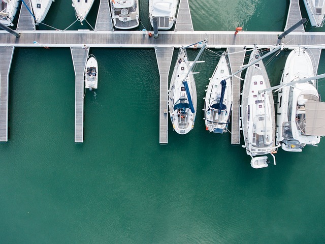 luxury yacht rental