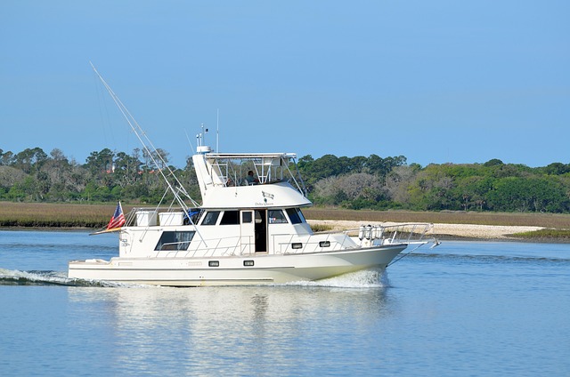 luxury yachts charter